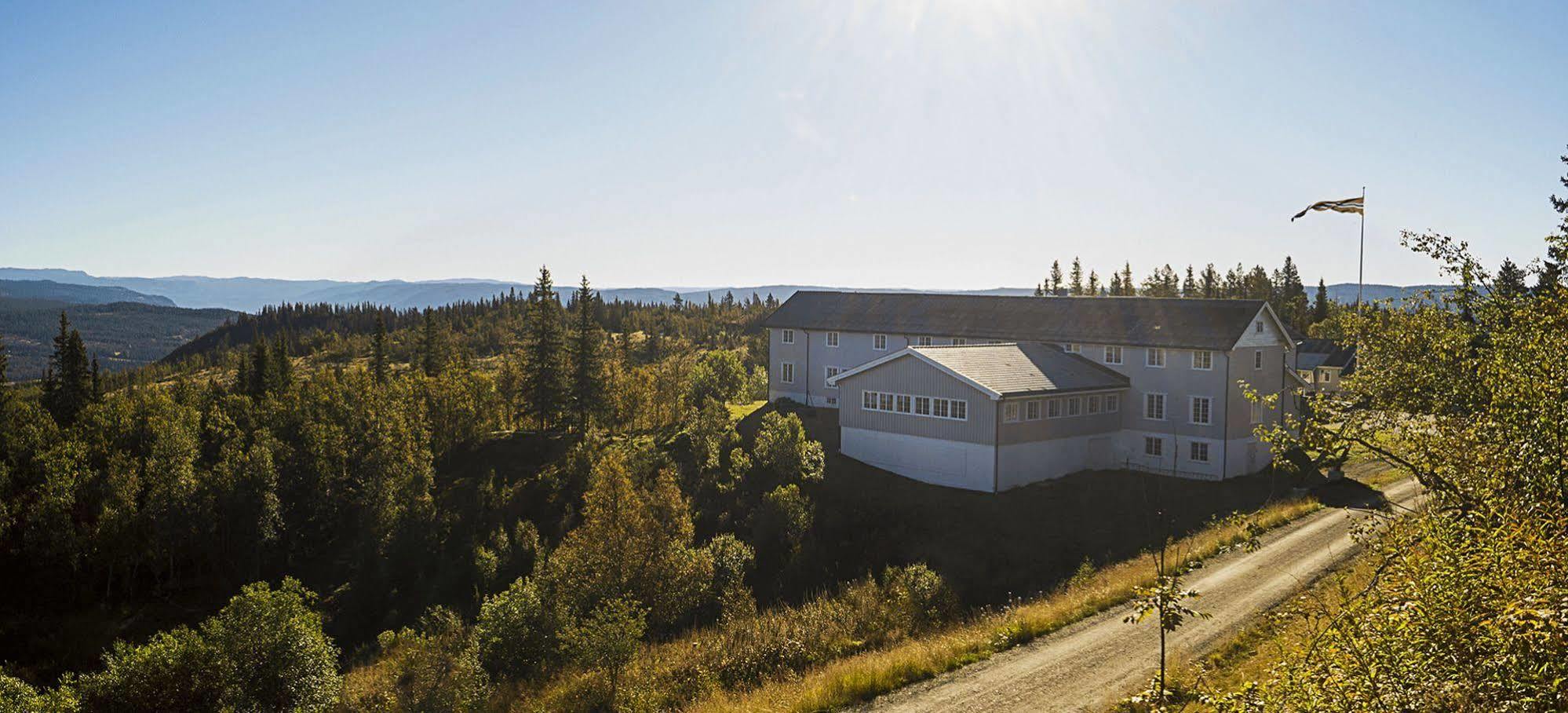 Liatoppen Fjellhotell آل المظهر الخارجي الصورة